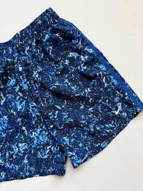 Nike Boys Blue Marble-Print Running Shorts